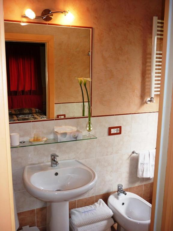B&B Casale Ginette Incisa in Val d'Arno Oda fotoğraf